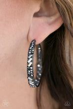 Load image into Gallery viewer, Paparazzi ♥ GLITZY By Association - Black ♥ Earrings