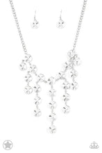 Load image into Gallery viewer, Paparazzi ♥ Spotlight Stunner ♥ Necklace