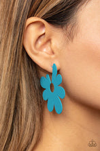 Load image into Gallery viewer, Paparazzi ♥ Flower Power Fantasy - Blue ♥ Earrings
