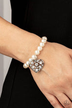 Load image into Gallery viewer, Paparazzi Bracelet ~ Cutely Crushing - White
