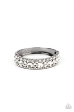 Load image into Gallery viewer, Paparazzi Bracelet ~ Mega Megawatt - Black
