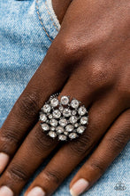 Load image into Gallery viewer, Paparazzi Ring ~ SELFIE-Confidence - Black
