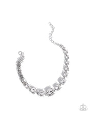 Load image into Gallery viewer, Paparazzi Bracelet ~ Sizable Shimmer
