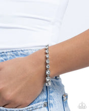 Load image into Gallery viewer, Paparazzi Bracelet ~ Sizable Shimmer
