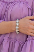 Load image into Gallery viewer, Paparazzi Jewelry  Paparazzi Bracelet ~ Summer Stupor - Green
