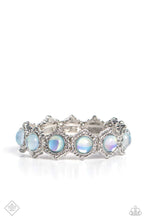 Load image into Gallery viewer, Paparazzi Jewelry  Paparazzi Bracelet ~ Summer Stupor - Green

