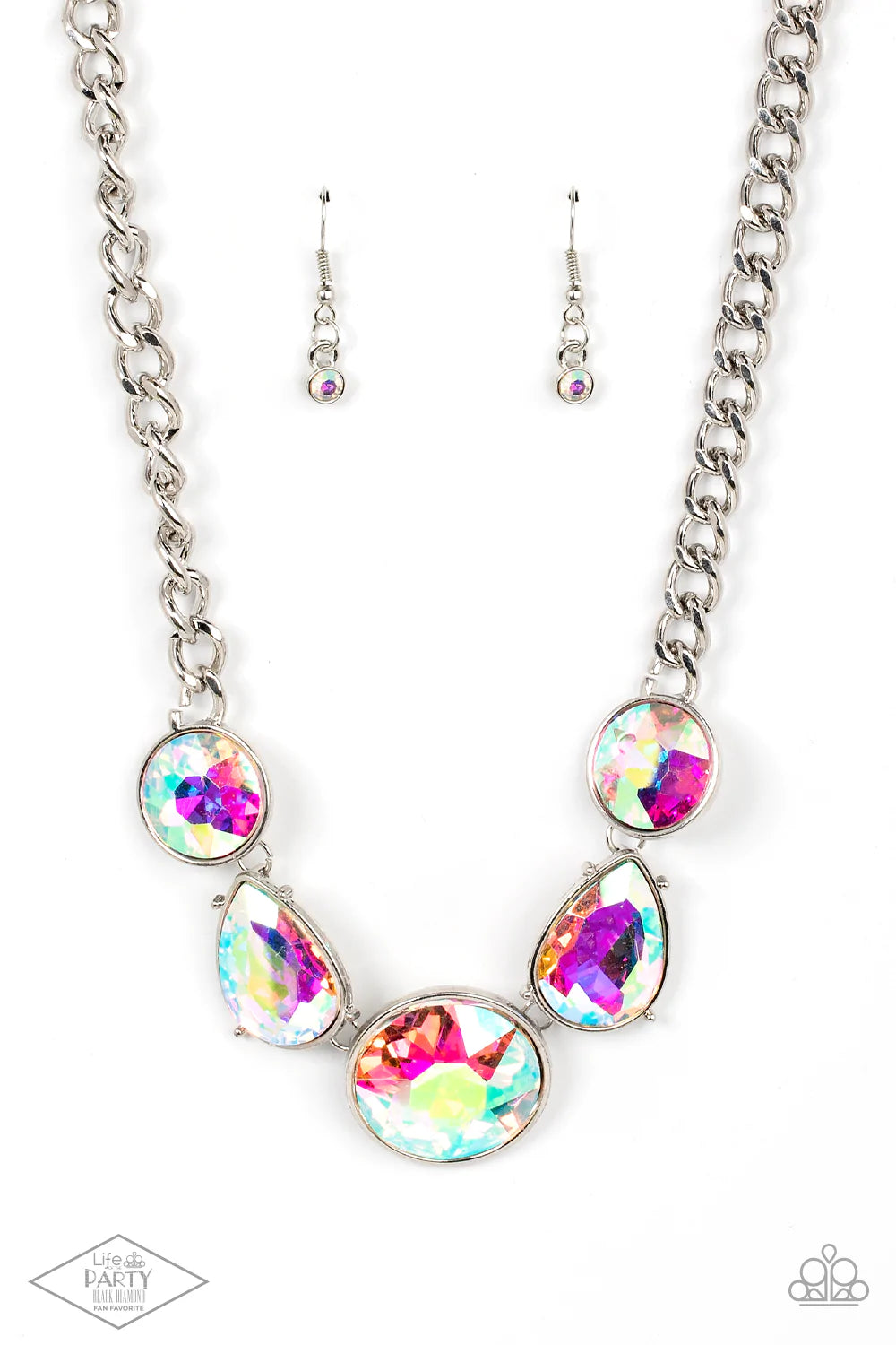 Paparazzi ♥ All The Worlds My Stage - Multi ♥ Necklace